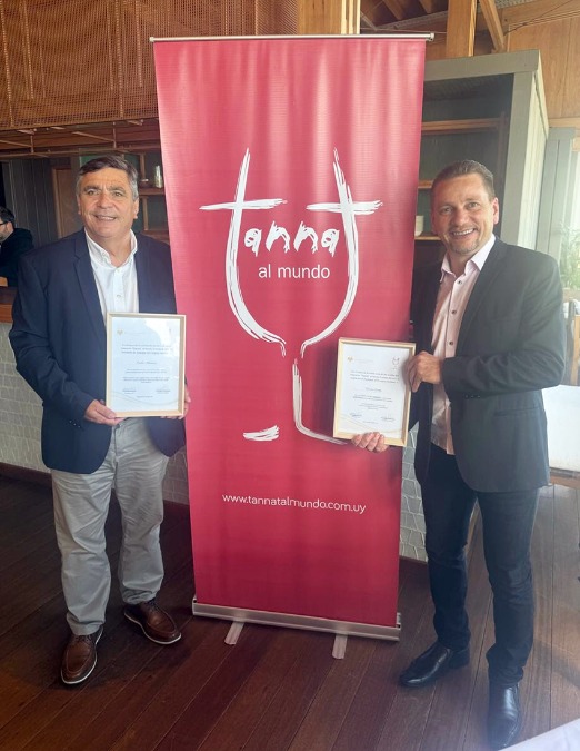 Carlos Abarzúa e Dirceu Scottá na 9a Edição do Concurso Internacional Tannat al Mundo, Terruño de Oro 2025
